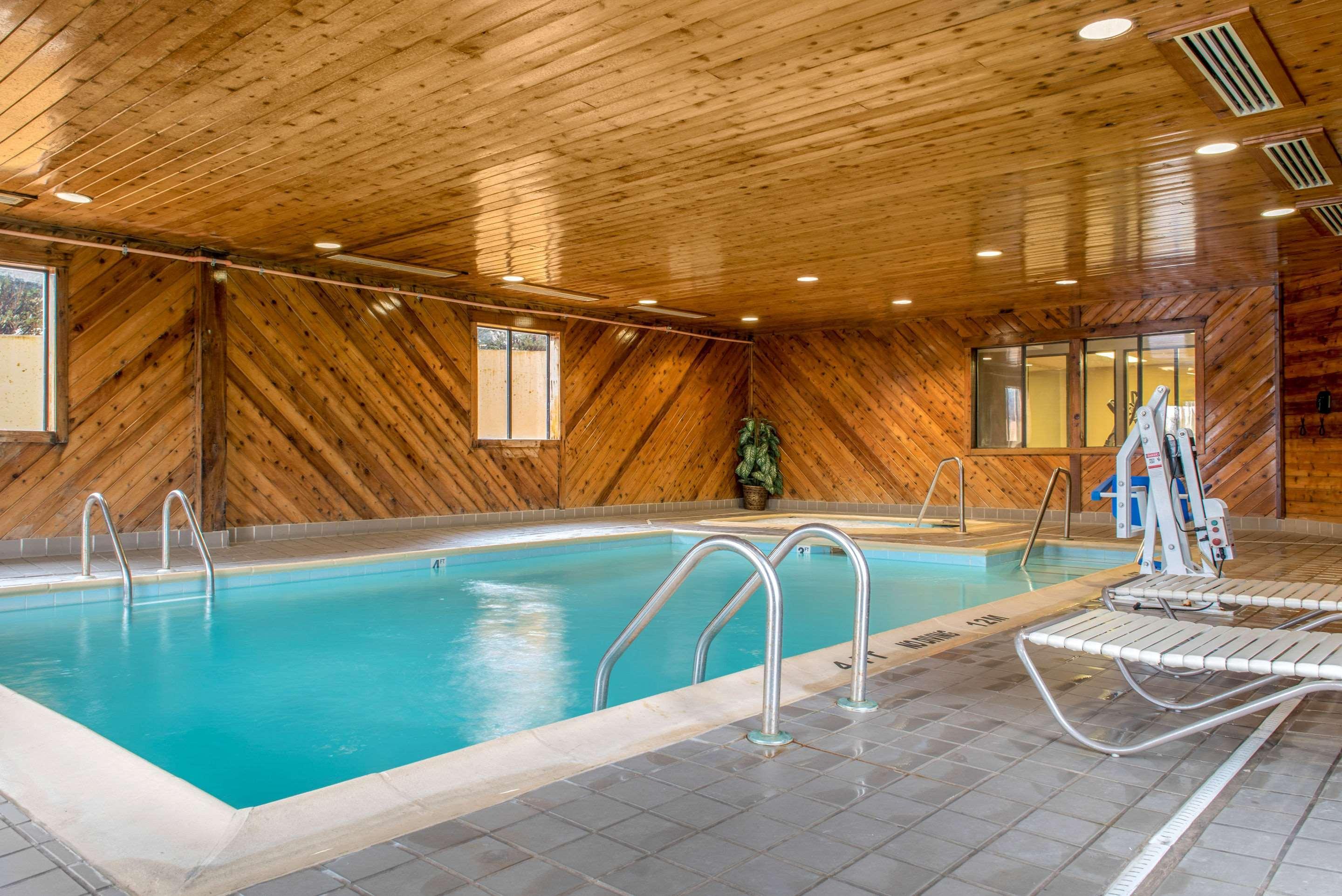 Quality Inn Bloomington Near University Εξωτερικό φωτογραφία