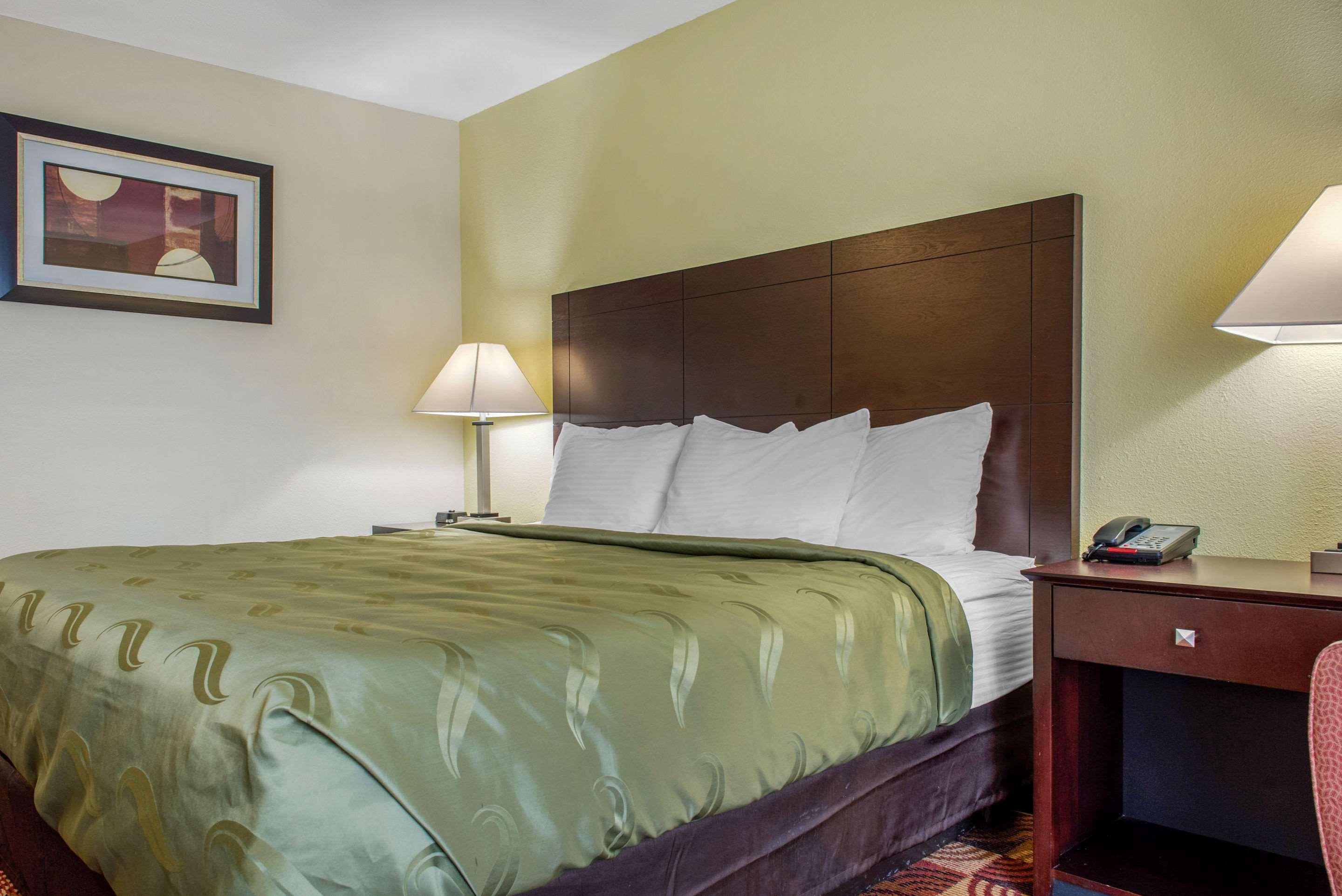 Quality Inn Bloomington Near University Εξωτερικό φωτογραφία